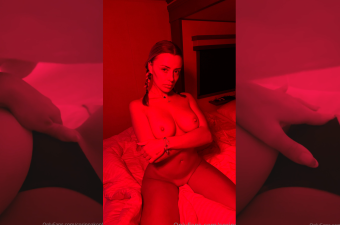 Corinna Kopf Pussy Rubbing Video Leaked